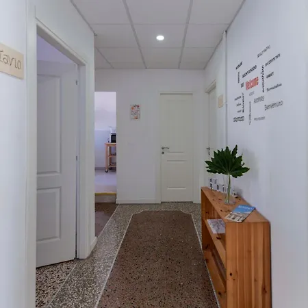 Lo Sguardo Sui Re Penzion Řím
