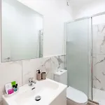 Lo Sguardo Sui Re Πανσιόν 4*