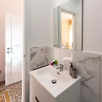 Πανσιόν Lo Sguardo Sui Re 4*